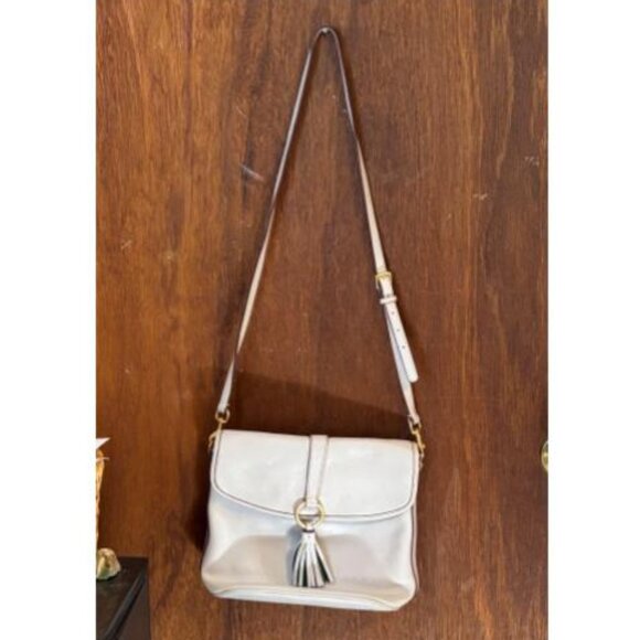 Dooney & Bourke Good Condition (See Descr/Photos) Adjustable Beige/Ivory Handbag - Picture 1 of 9